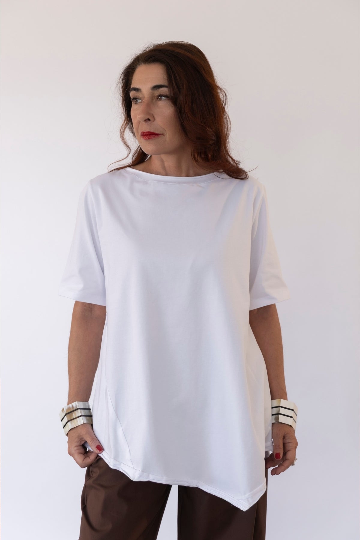 Jurere T Shirt asimmetrica In Puro Cotone