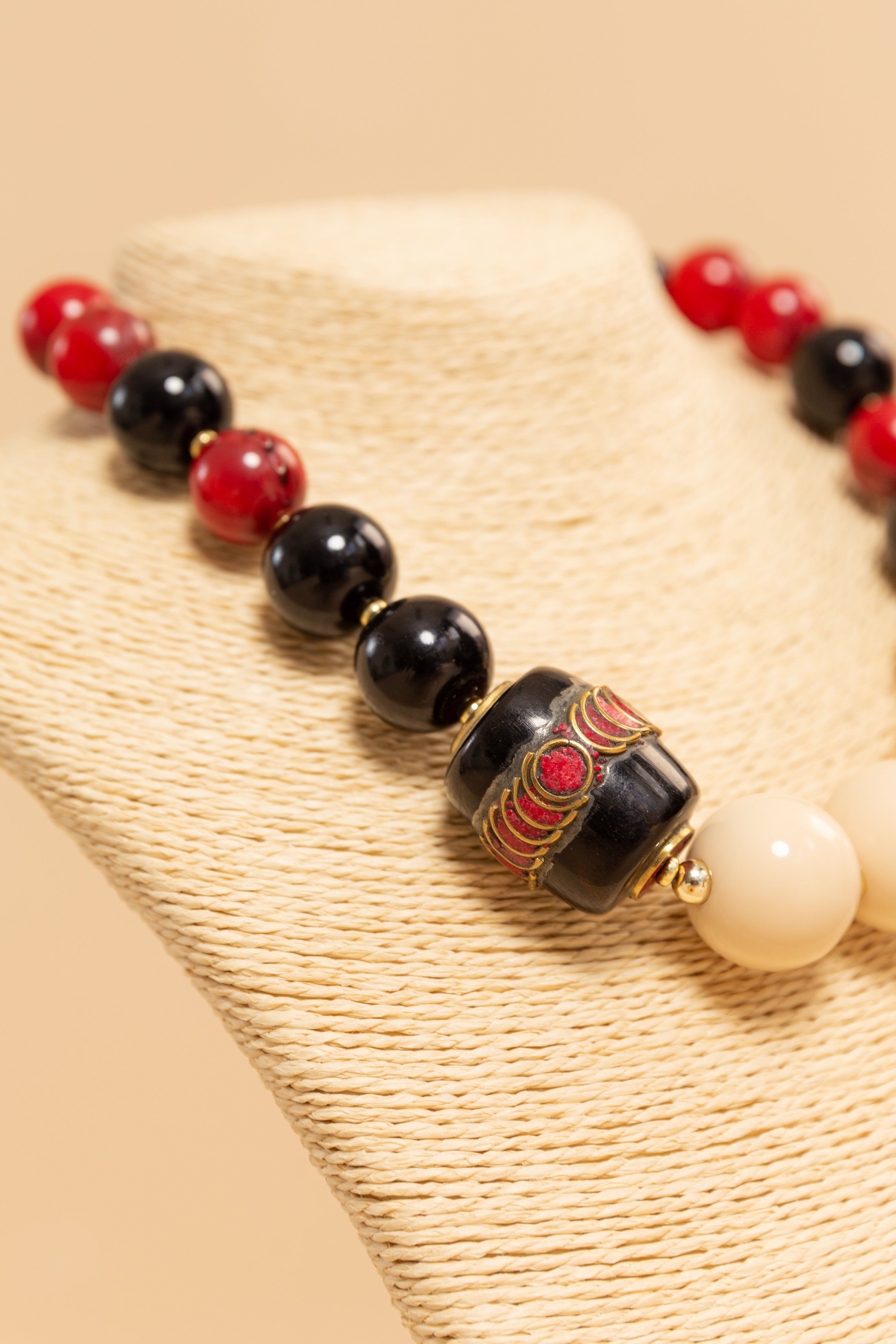 COLLIER IN RESINA VINTAGE - GNGB