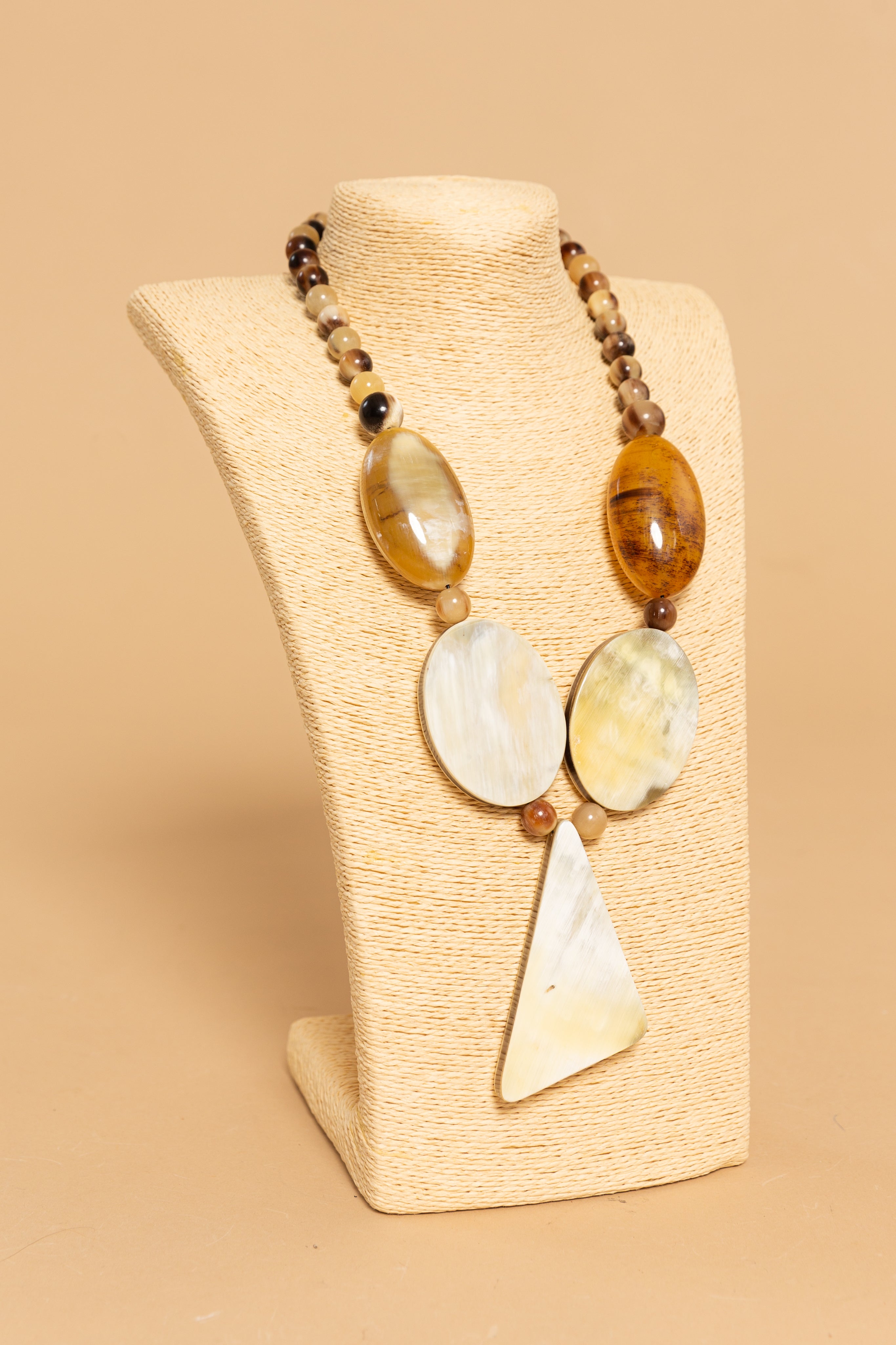 Collana in Corno con Pendenti — GNGB
