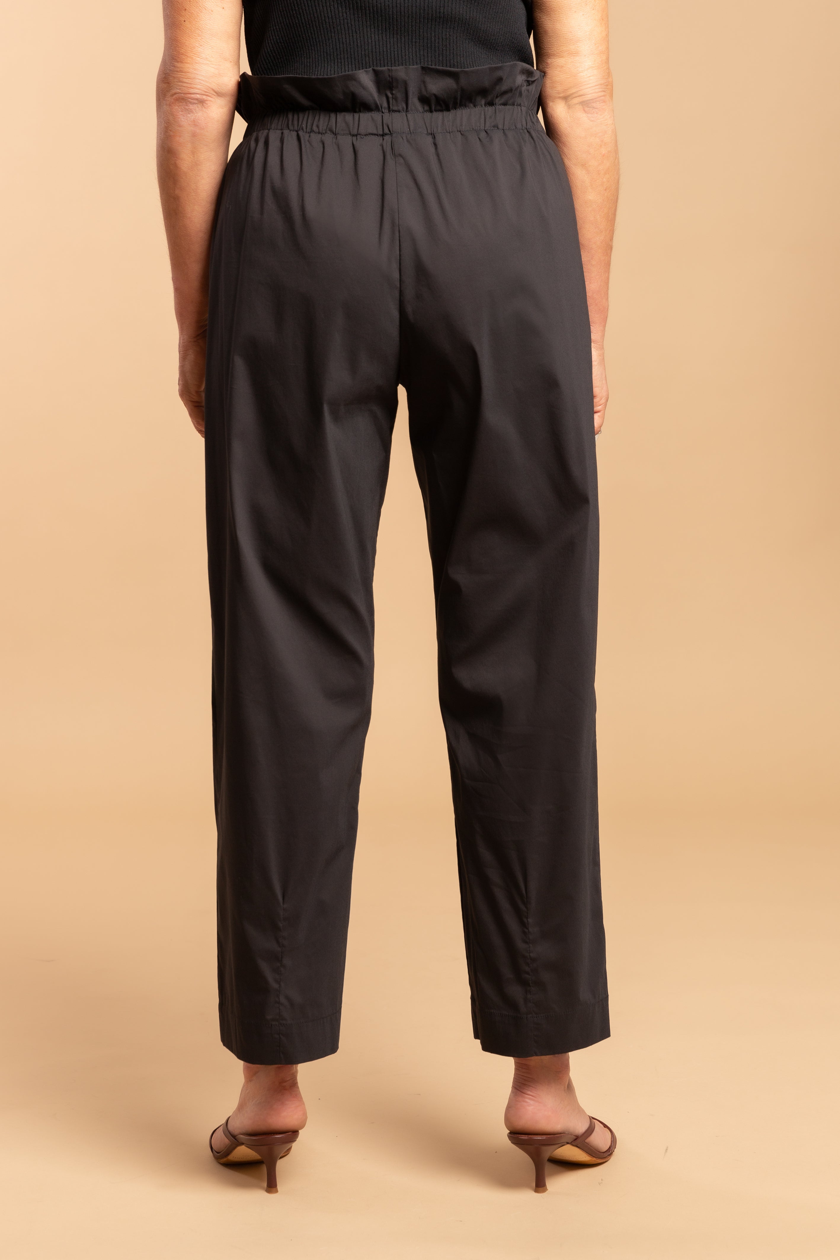 Pantalone Con Elastico In Vita — Liviana Conti